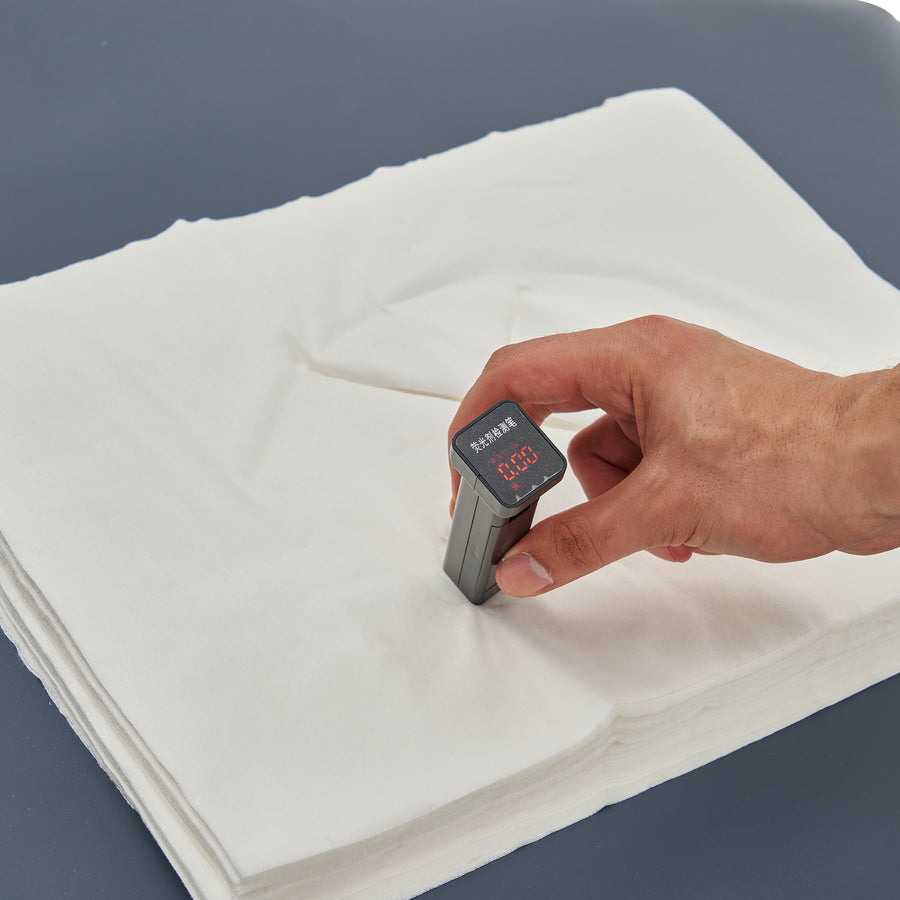 Master Massage Disposable Breathing Space Cover for Massage Table